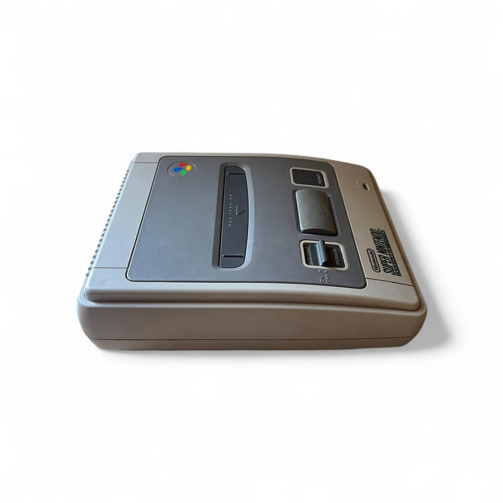 Super Nintendo SNES – Gebraucht, geprüft & spielbereit